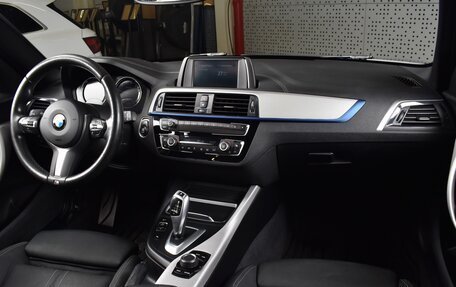 BMW 1 серия, 2019 год, 1 500 000 рублей, 8 фотография