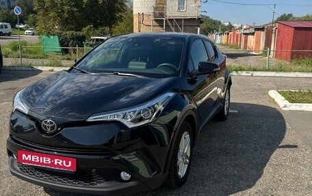 Toyota C-HR I рестайлинг, 2018 год, 1 620 000 рублей, 2 фотография