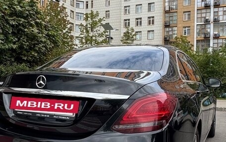 Mercedes-Benz C-Класс, 2019 год, 2 650 000 рублей, 4 фотография