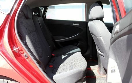 Hyundai Solaris II рестайлинг, 2015 год, 1 078 000 рублей, 11 фотография