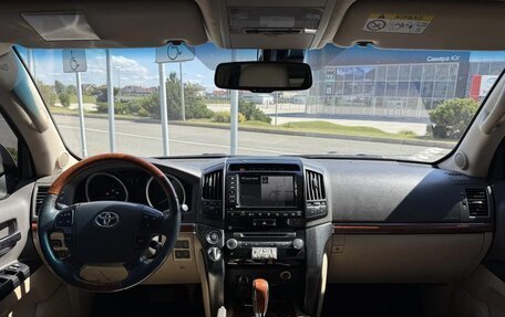 Toyota Land Cruiser 200, 2014 год, 3 000 000 рублей, 9 фотография