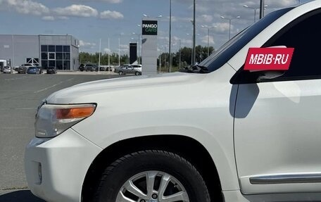 Toyota Land Cruiser 200, 2014 год, 3 000 000 рублей, 19 фотография