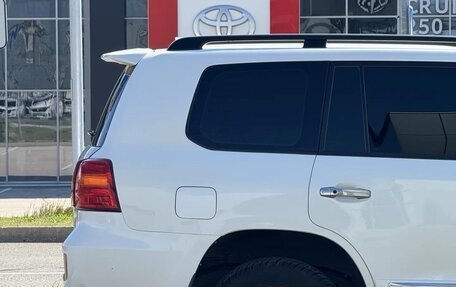 Toyota Land Cruiser 200, 2014 год, 3 000 000 рублей, 24 фотография