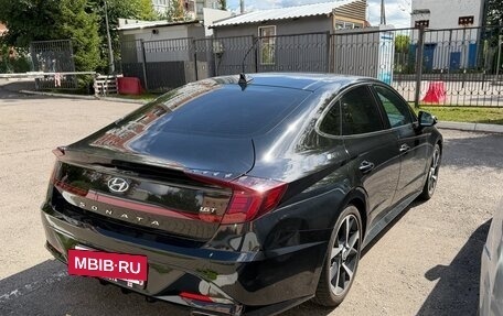 Hyundai Sonata VIII, 2022 год, 2 200 000 рублей, 4 фотография