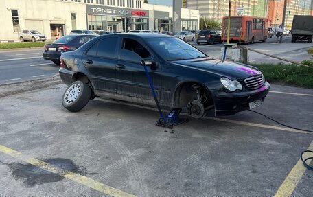 Mercedes-Benz C-Класс, 2001 год, 299 990 рублей, 8 фотография