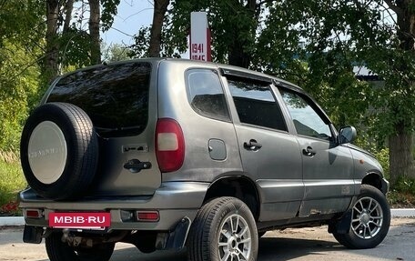 Chevrolet Niva I рестайлинг, 2005 год, 270 000 рублей, 4 фотография