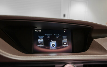 Lexus ES VII, 2015 год, 2 570 000 рублей, 16 фотография