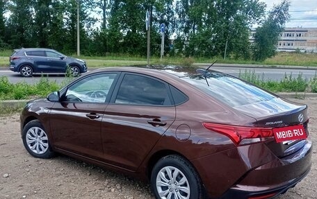 Hyundai Solaris II рестайлинг, 2021 год, 1 790 000 рублей, 3 фотография