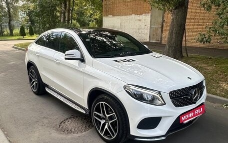 Mercedes-Benz GLE Coupe, 2016 год, 4 000 000 рублей, 3 фотография