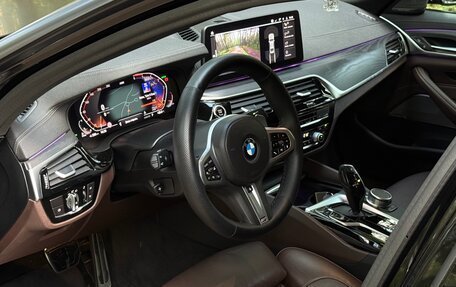 BMW 5 серия, 2020 год, 5 999 999 рублей, 13 фотография