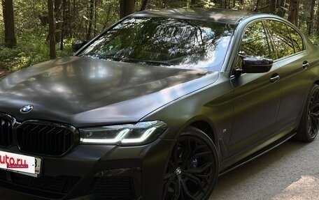 BMW 5 серия, 2020 год, 5 999 999 рублей, 4 фотография