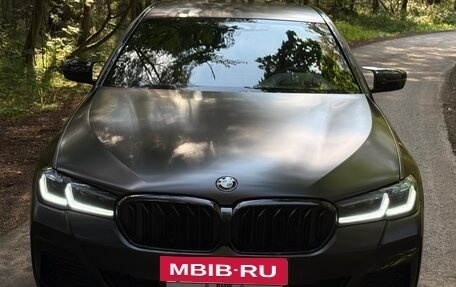 BMW 5 серия, 2020 год, 5 999 999 рублей, 3 фотография