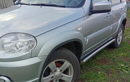 Chevrolet Niva I рестайлинг, 2014 год, 720 000 рублей, 2 фотография