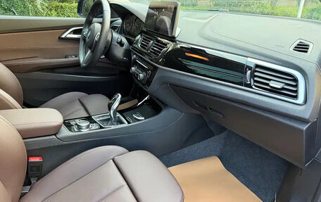 BMW 1 серия, 2022 год, 2 250 000 рублей, 13 фотография