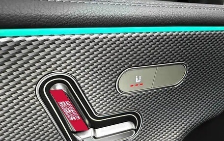 Mercedes-Benz A-Класс, 2022 год, 2 280 000 рублей, 10 фотография