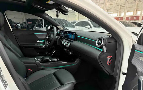 Mercedes-Benz A-Класс, 2022 год, 2 280 000 рублей, 16 фотография