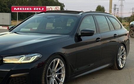 BMW 5 серия, 2021 год, 5 900 000 рублей, 3 фотография