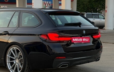 BMW 5 серия, 2021 год, 5 900 000 рублей, 7 фотография