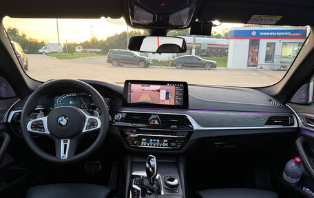 BMW 5 серия, 2021 год, 5 900 000 рублей, 25 фотография
