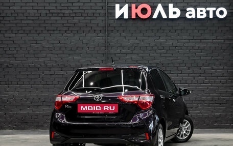 Toyota Vitz, 2018 год, 970 000 рублей, 4 фотография