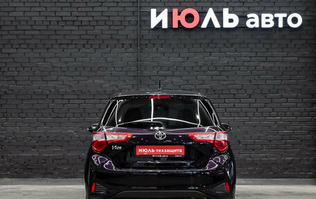 Toyota Vitz, 2018 год, 970 000 рублей, 5 фотография