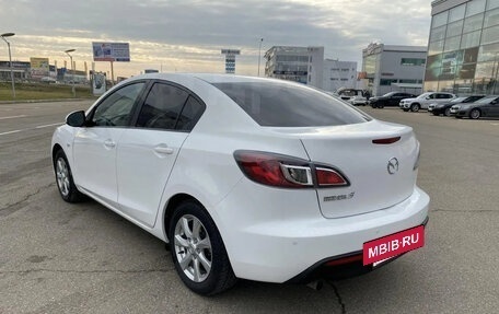 Mazda 3, 2011 год, 800 000 рублей, 2 фотография