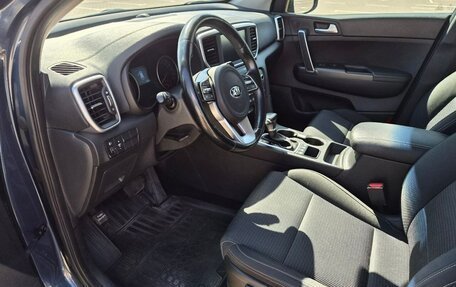 KIA Sportage IV рестайлинг, 2021 год, 2 595 000 рублей, 15 фотография