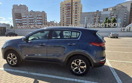 KIA Sportage IV рестайлинг, 2021 год, 2 595 000 рублей, 10 фотография