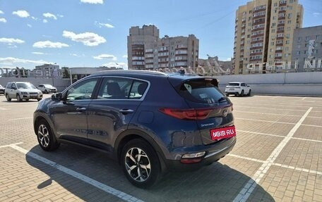 KIA Sportage IV рестайлинг, 2021 год, 2 595 000 рублей, 9 фотография