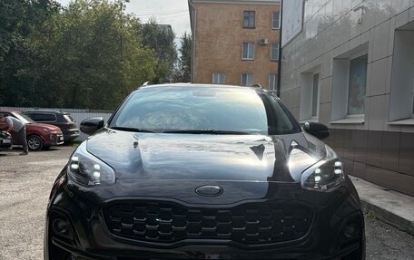 KIA Sportage IV рестайлинг, 2021 год, 2 550 000 рублей, 2 фотография
