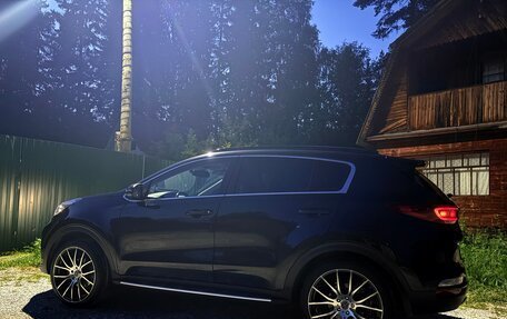 KIA Sportage IV рестайлинг, 2021 год, 2 550 000 рублей, 12 фотография