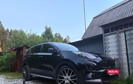 KIA Sportage IV рестайлинг, 2021 год, 2 550 000 рублей, 10 фотография