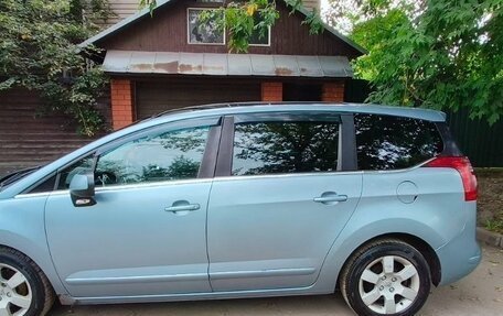 Peugeot 5008 I рестайлинг, 2011 год, 649 000 рублей, 6 фотография