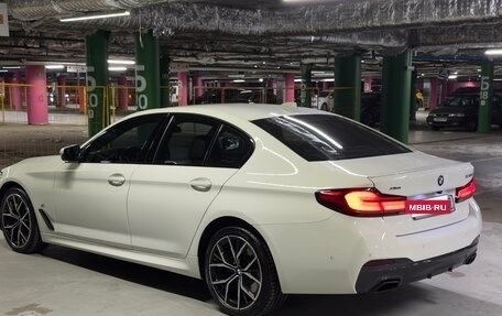 BMW 5 серия, 2021 год, 4 400 000 рублей, 2 фотография