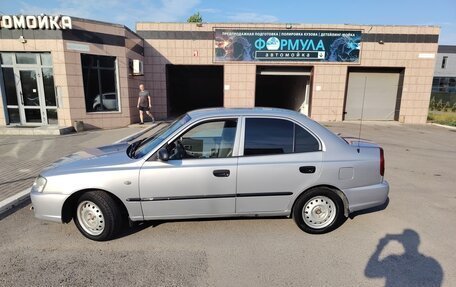 Hyundai Accent II, 2003 год, 330 000 рублей, 3 фотография