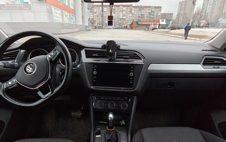 Volkswagen Tiguan II, 2020 год, 2 690 000 рублей, 4 фотография