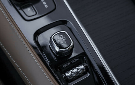 Volvo XC90 II рестайлинг, 2019 год, 5 199 000 рублей, 24 фотография