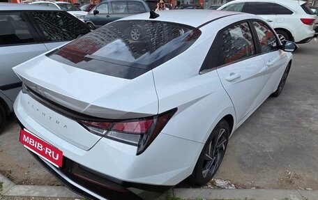 Hyundai Elantra, 2023 год, 2 650 000 рублей, 7 фотография