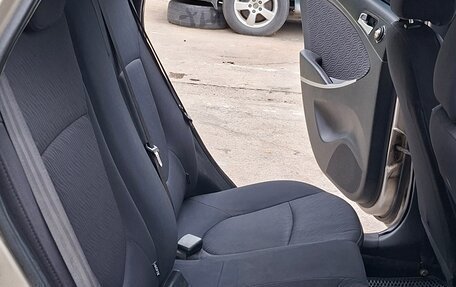 Hyundai Solaris II рестайлинг, 2011 год, 430 000 рублей, 12 фотография