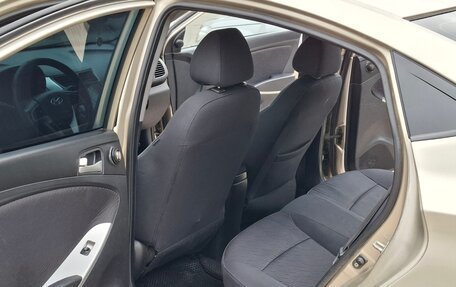 Hyundai Solaris II рестайлинг, 2011 год, 430 000 рублей, 11 фотография