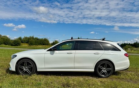 Mercedes-Benz E-Класс, 2018 год, 3 490 000 рублей, 10 фотография