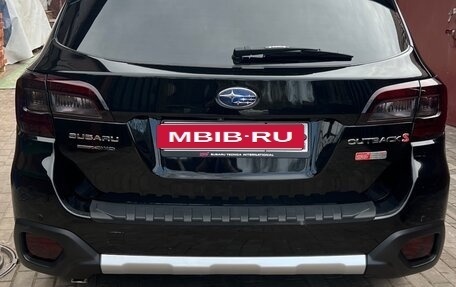Subaru Outback IV рестайлинг, 2018 год, 2 850 000 рублей, 1 фотография