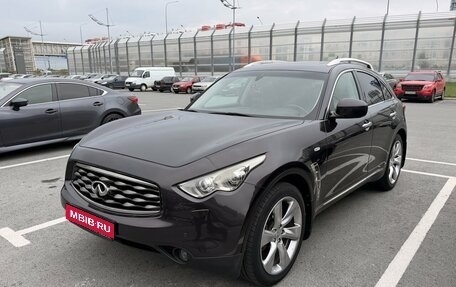 Infiniti FX II, 2009 год, 1 680 000 рублей, 1 фотография