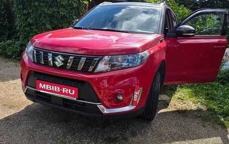 Suzuki Vitara II рестайлинг, 2020 год, 3 300 000 рублей, 3 фотография