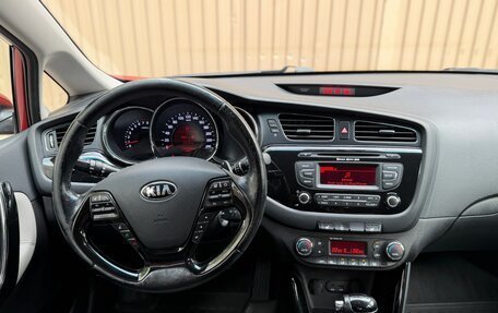 KIA cee'd III, 2013 год, 980 000 рублей, 14 фотография