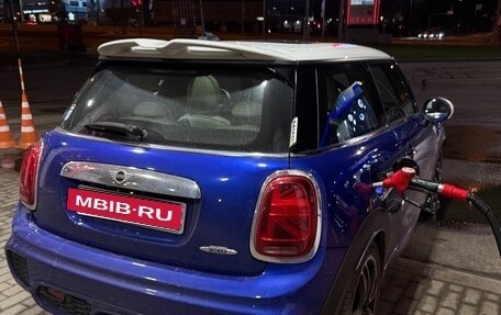 MINI Hatch, 2019 год, 2 950 000 рублей, 5 фотография