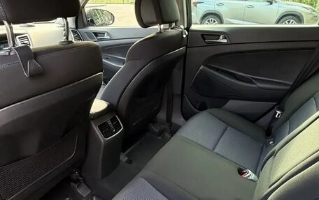 Hyundai Tucson III, 2015 год, 2 000 000 рублей, 8 фотография