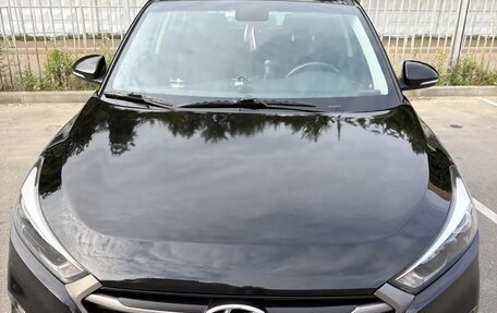 Hyundai Tucson III, 2015 год, 2 000 000 рублей, 2 фотография