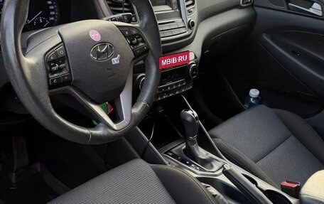 Hyundai Tucson III, 2015 год, 2 000 000 рублей, 4 фотография