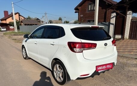 KIA Rio III рестайлинг, 2015 год, 820 000 рублей, 11 фотография